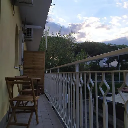 Paladino فندق مبيت وإفطار جيارديني ناكسوس